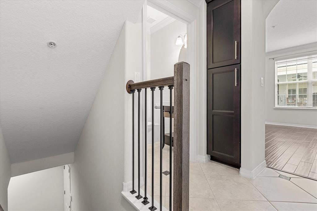 For Rent: $4,275 (3 beds, 3 baths, 2283 Square Feet)