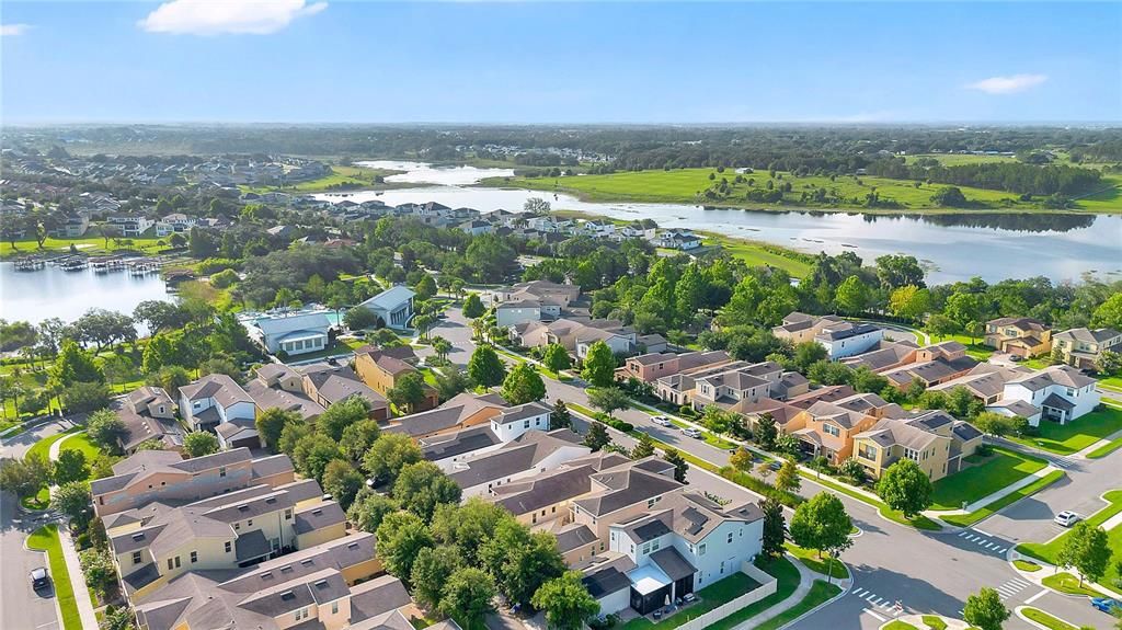 На продажу: $630,000 (4 спален, 3 ванн, 2692 Квадратных фут)
