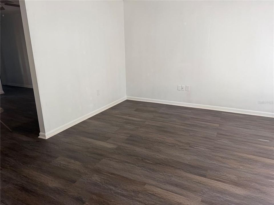 В аренду: $2,400 (4 спален, 2 ванн, 1224 Квадратных фут)