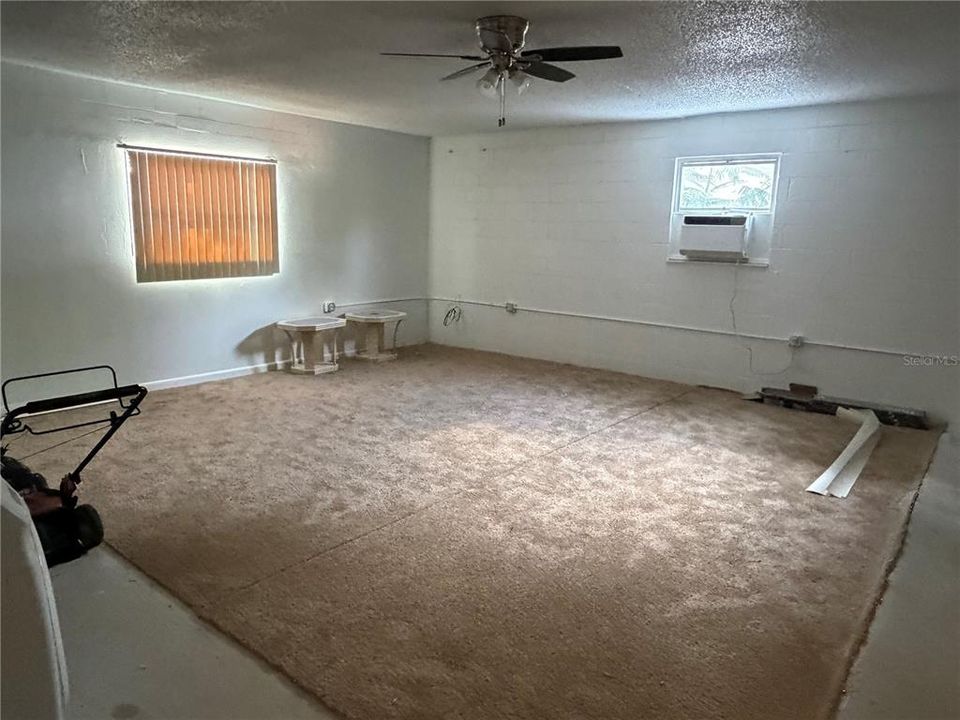 В аренду: $2,400 (4 спален, 2 ванн, 1224 Квадратных фут)