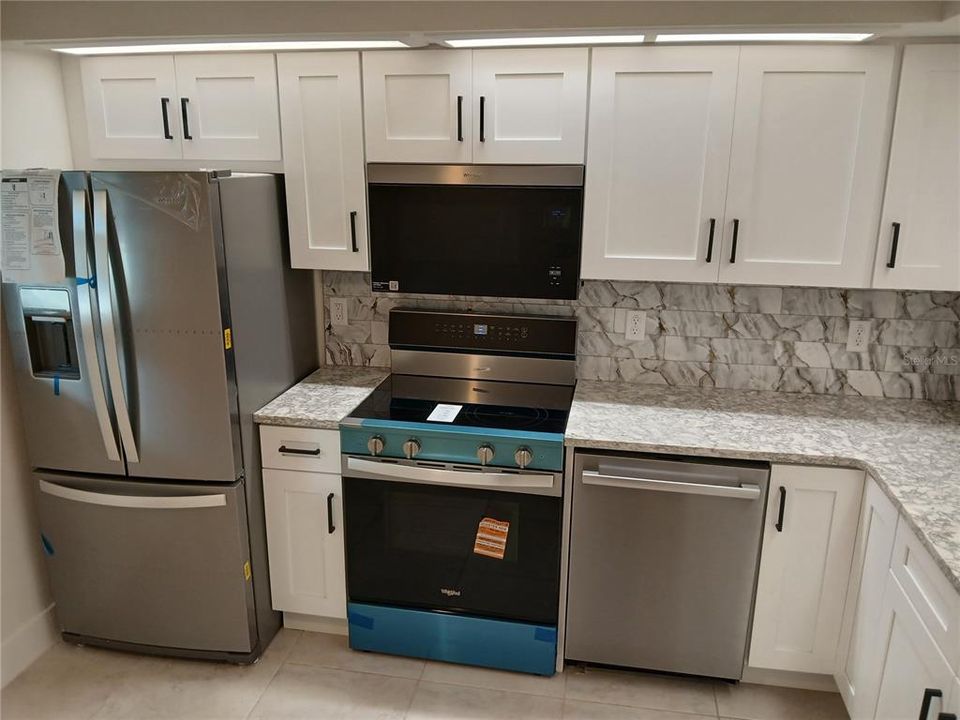 В аренду: $1,600 (2 спален, 2 ванн, 1120 Квадратных фут)