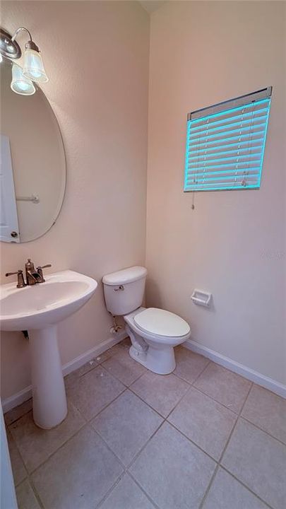 В аренду: $2,350 (3 спален, 2 ванн, 1628 Квадратных фут)