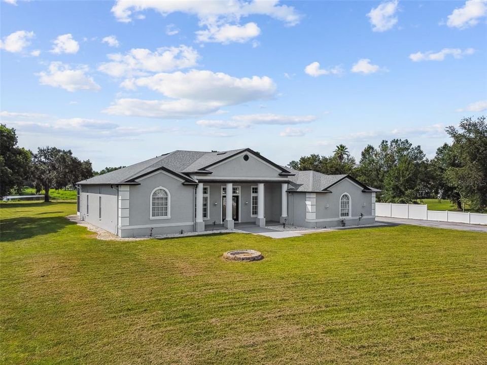 На продажу: $925,000 (3 спален, 3 ванн, 3578 Квадратных фут)