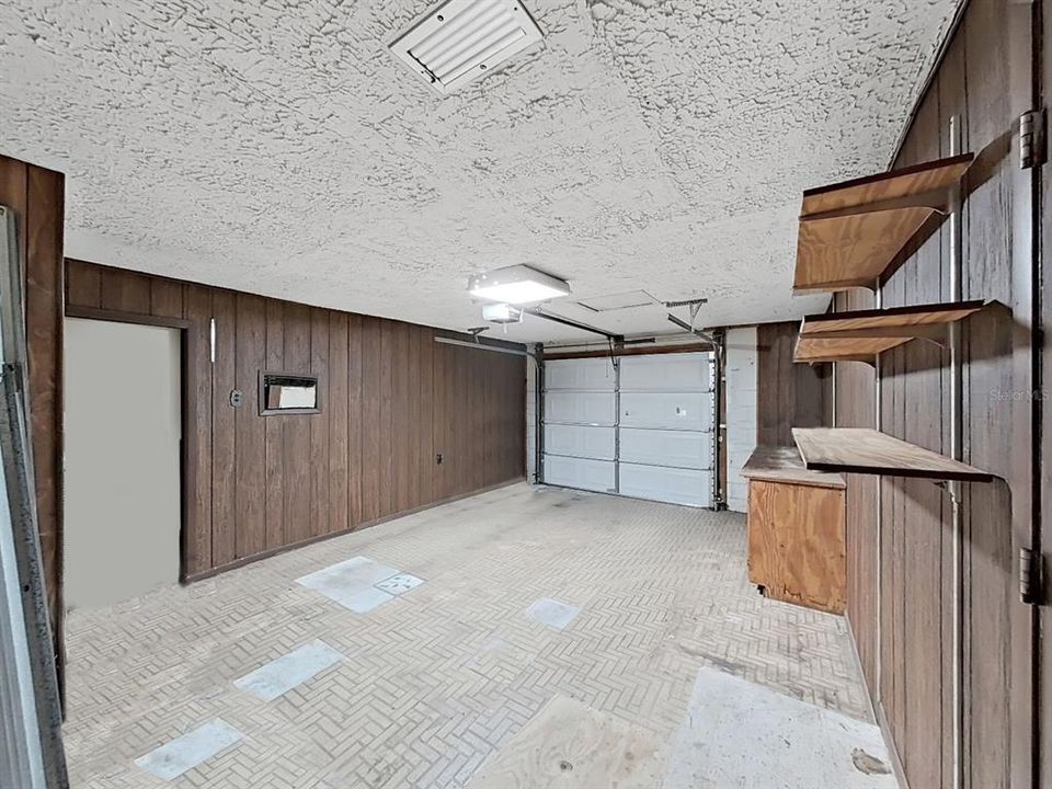 En Venta: $349,000 (3 camas, 2 baños, 1047 Pies cuadrados)