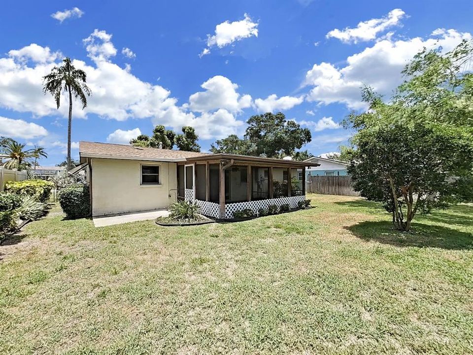 En Venta: $349,000 (3 camas, 2 baños, 1047 Pies cuadrados)