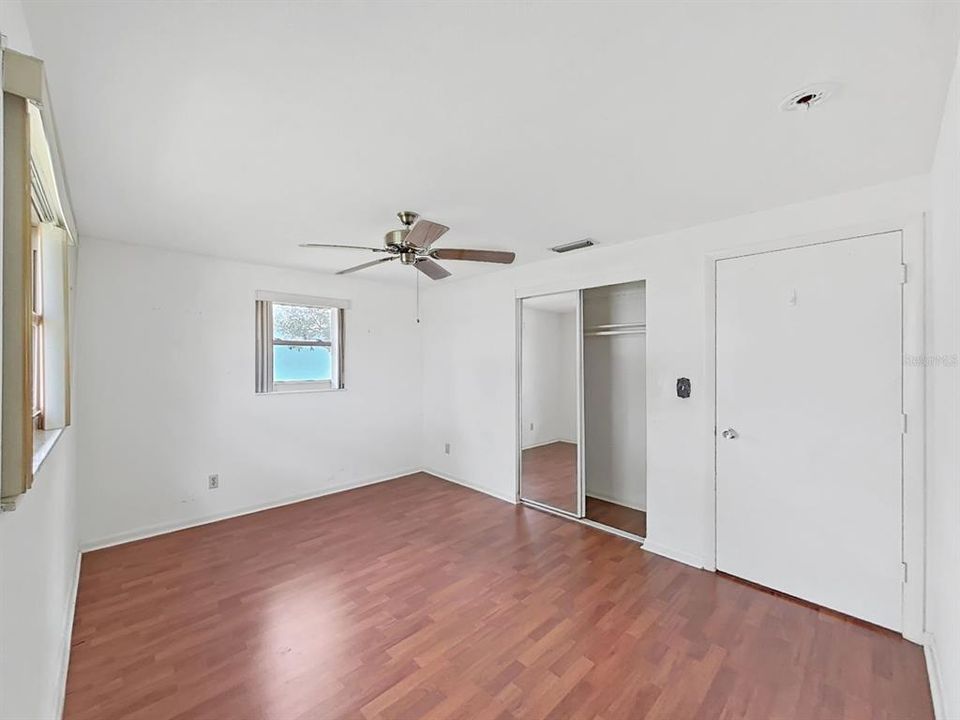 En Venta: $349,000 (3 camas, 2 baños, 1047 Pies cuadrados)
