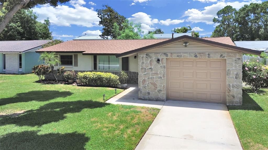 En Venta: $349,000 (3 camas, 2 baños, 1047 Pies cuadrados)