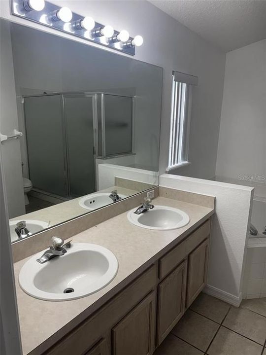 В аренду: $2,500 (3 спален, 2 ванн, 1595 Квадратных фут)