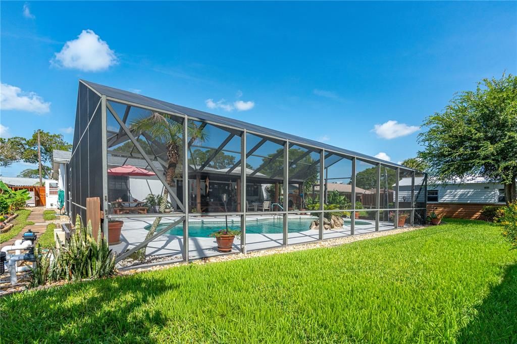 На продажу: $359,900 (3 спален, 2 ванн, 1736 Квадратных фут)
