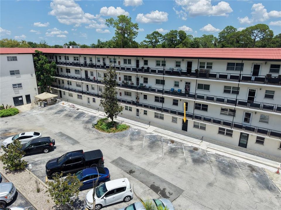 For Sale: $125,000 (2 beds, 2 baths, 1378 Square Feet)