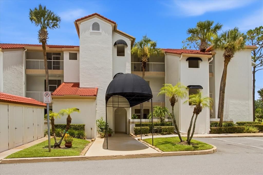 For Sale: $382,000 (2 beds, 2 baths, 1163 Square Feet)
