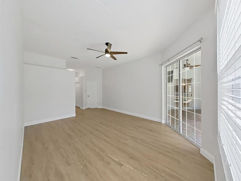 En Venta: $849,000 (4 camas, 3 baños, 2578 Pies cuadrados)