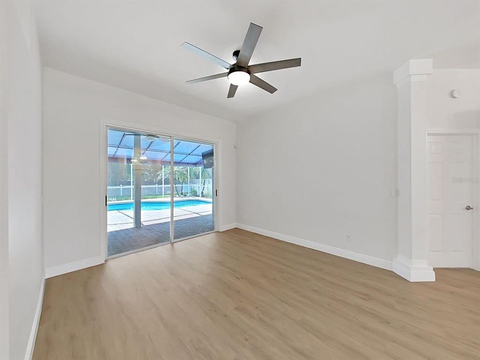 En Venta: $849,000 (4 camas, 3 baños, 2578 Pies cuadrados)
