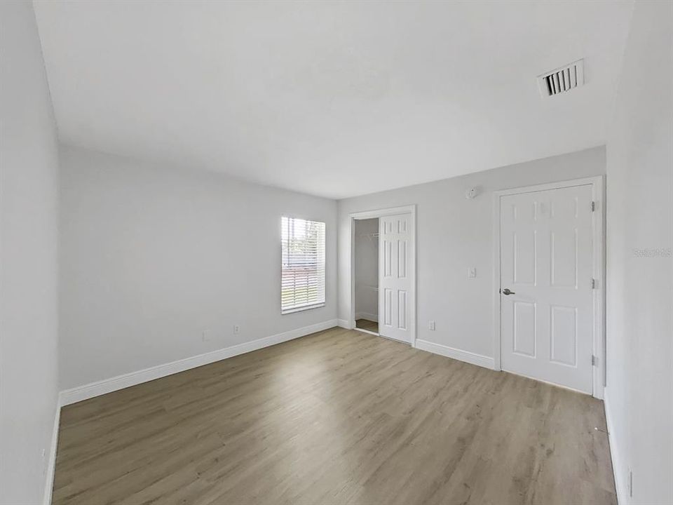 En Venta: $849,000 (4 camas, 3 baños, 2578 Pies cuadrados)