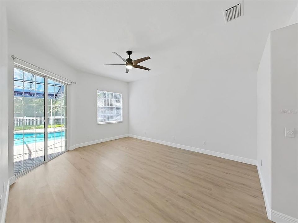En Venta: $849,000 (4 camas, 3 baños, 2578 Pies cuadrados)