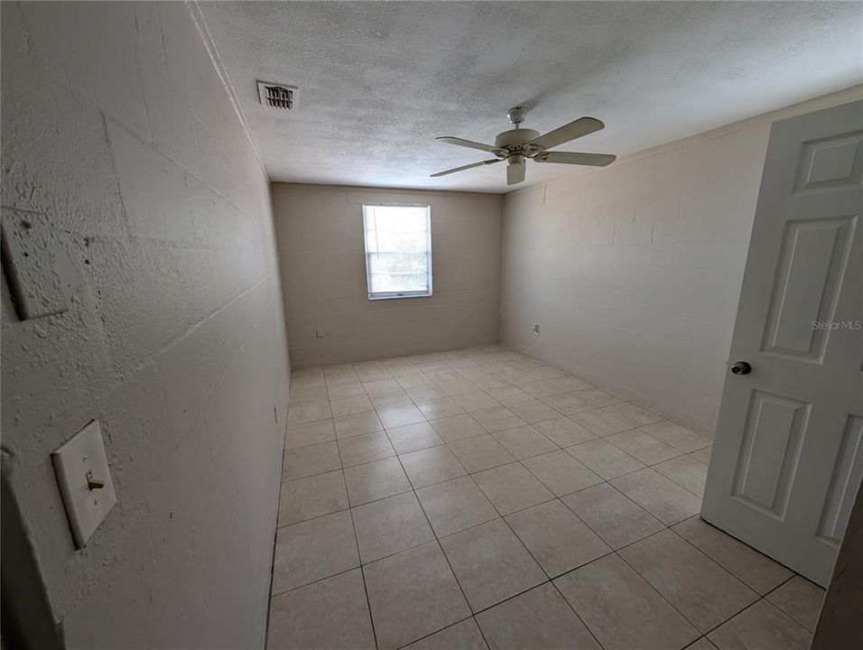For Sale: $249,900 (4 beds, 2 baths, 1336 Square Feet)