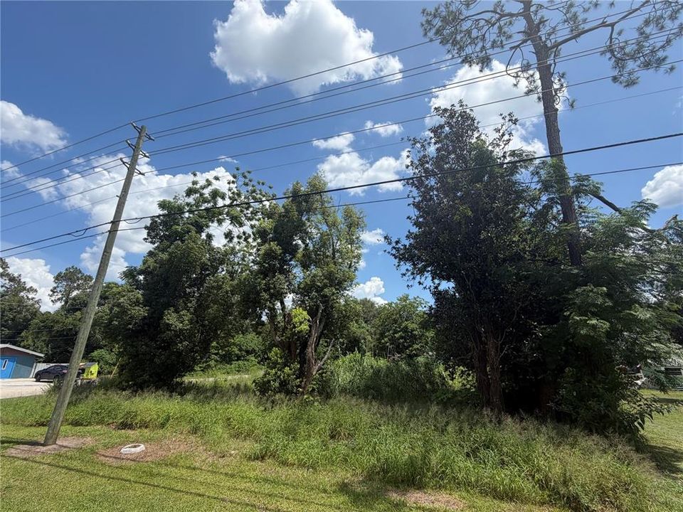 En Venta: $325,000 (0.25 acres)