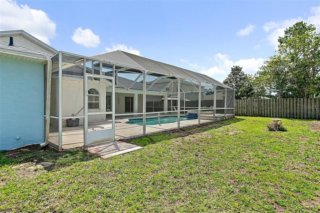 For Sale: $490,000 (4 beds, 3 baths, 2456 Square Feet)
