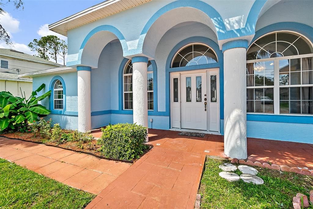 For Sale: $490,000 (4 beds, 3 baths, 2456 Square Feet)