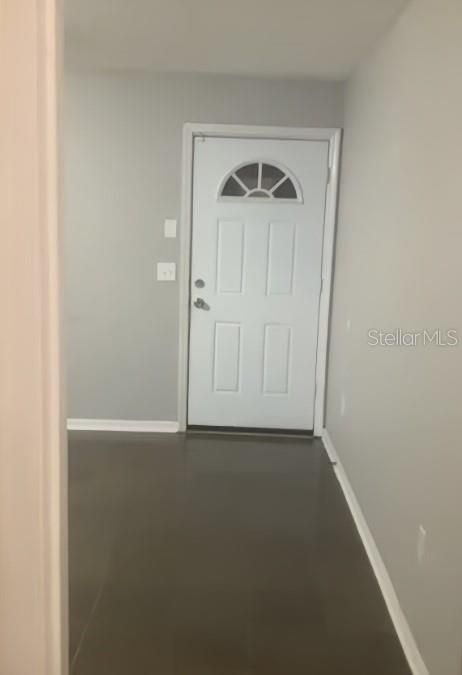 На продажу: $189,000 (2 спален, 1 ванн, 1014 Квадратных фут)