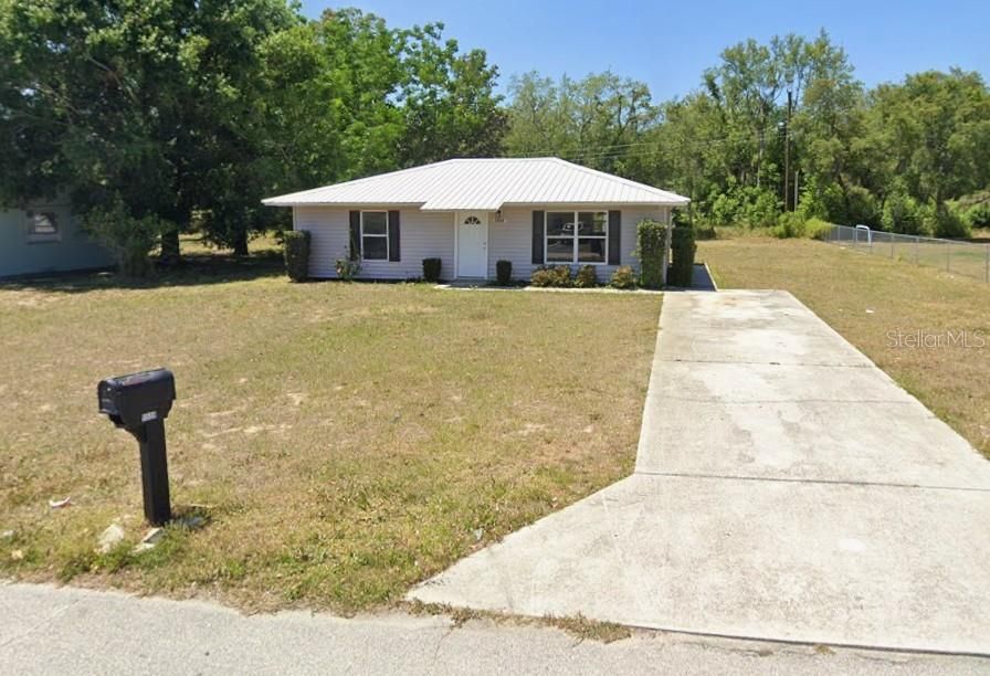 For Sale: $189,000 (2 beds, 1 baths, 1014 Square Feet)