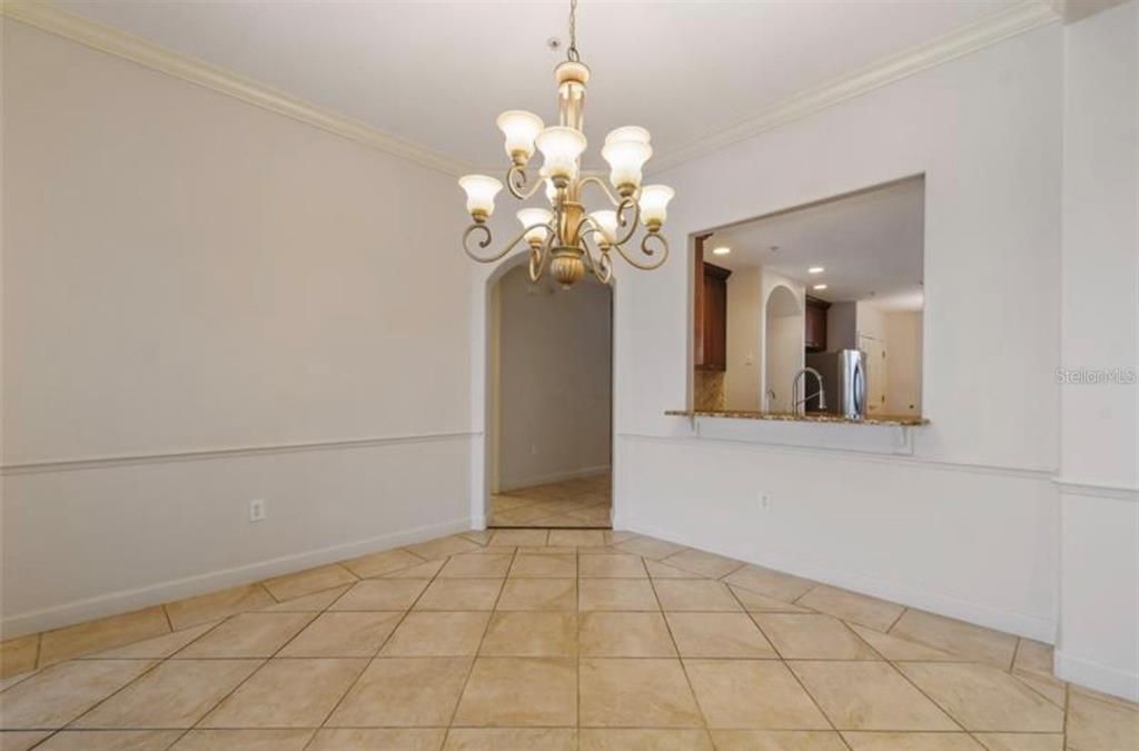 For Rent: $3,200 (2 beds, 2 baths, 1824 Square Feet)