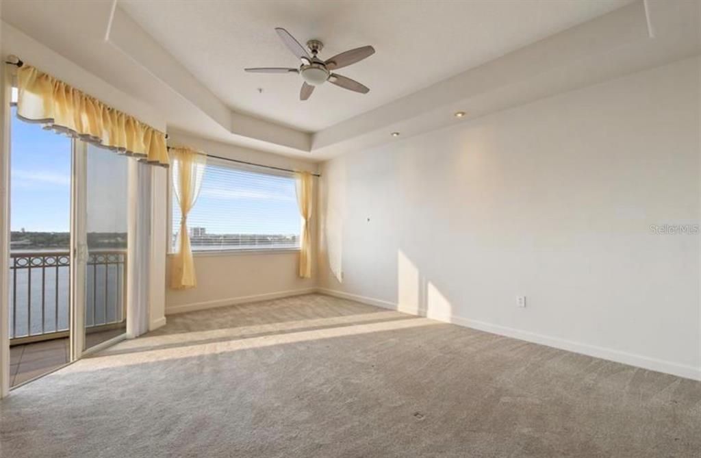 For Rent: $3,200 (2 beds, 2 baths, 1824 Square Feet)