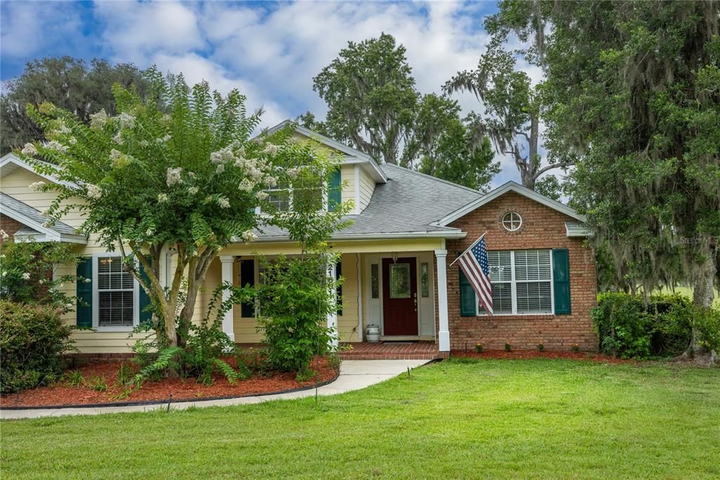 En Venta: $565,000 (3 camas, 2 baños, 2468 Pies cuadrados)