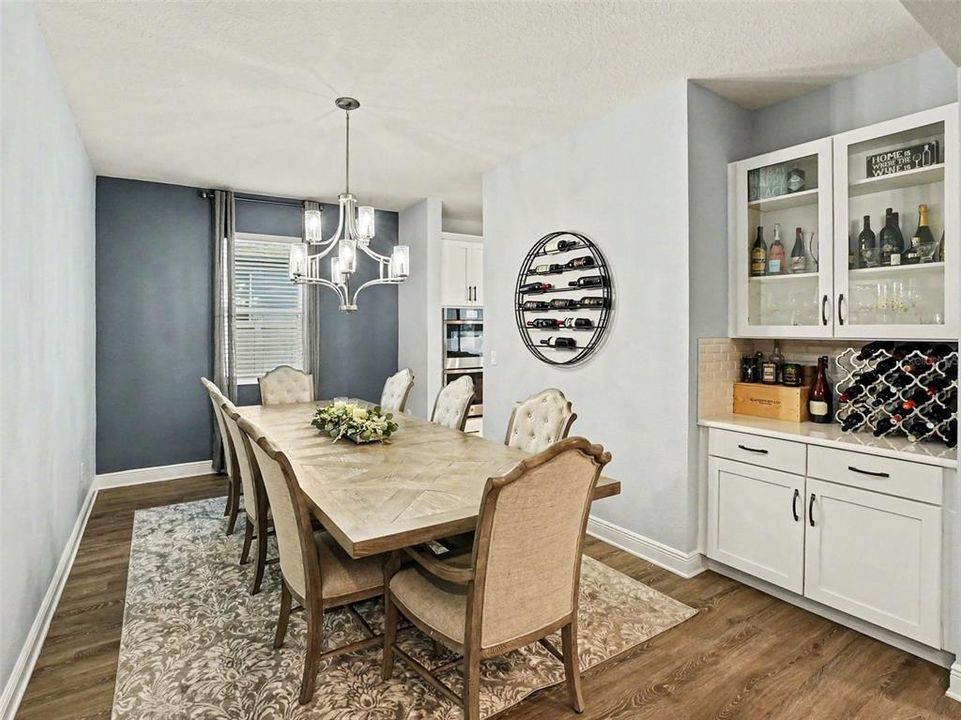 For Sale: $869,995 (6 beds, 4 baths, 4583 Square Feet)