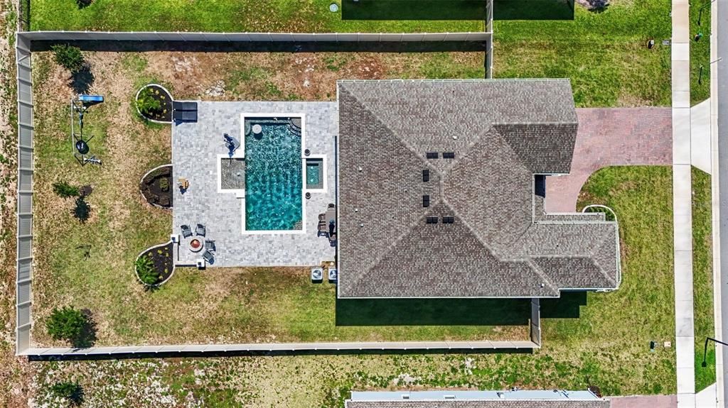 For Sale: $869,995 (6 beds, 4 baths, 4583 Square Feet)