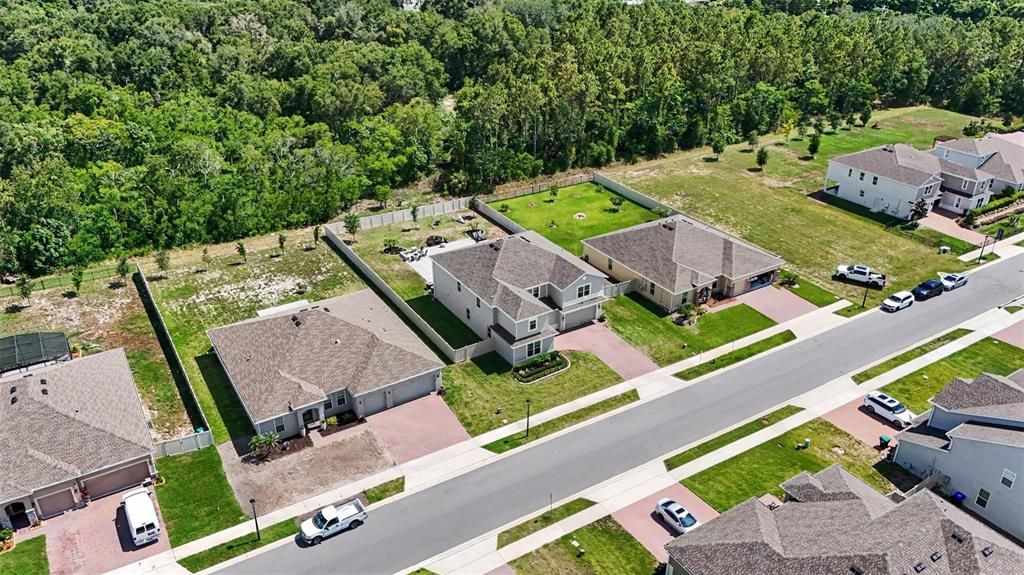 For Sale: $869,995 (6 beds, 4 baths, 4583 Square Feet)