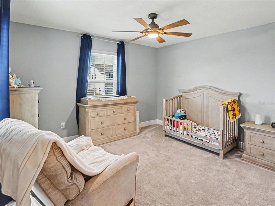 For Sale: $869,995 (6 beds, 4 baths, 4583 Square Feet)