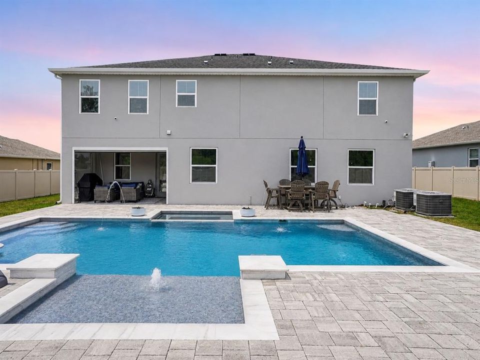 For Sale: $869,995 (6 beds, 4 baths, 4583 Square Feet)