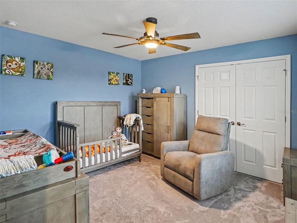 For Sale: $869,995 (6 beds, 4 baths, 4583 Square Feet)