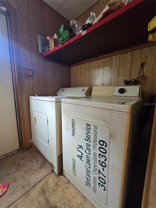 На продажу: $175,000 (3 спален, 2 ванн, 1512 Квадратных фут)
