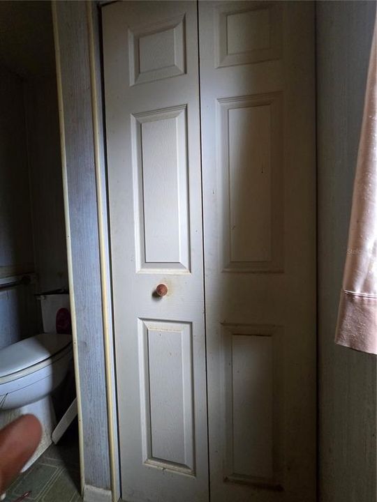 На продажу: $175,000 (3 спален, 2 ванн, 1512 Квадратных фут)