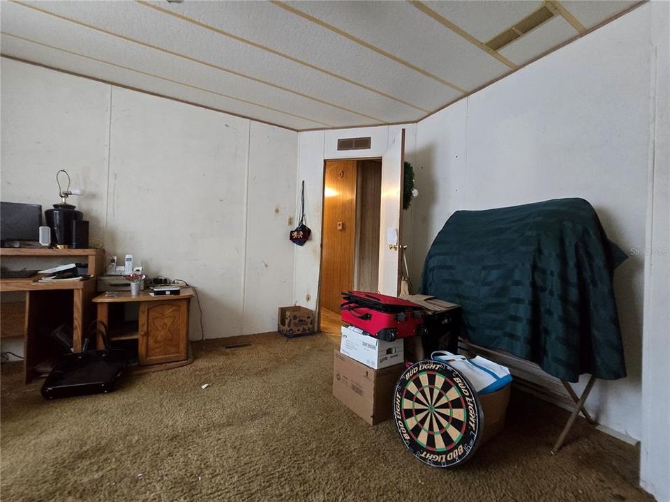 На продажу: $175,000 (3 спален, 2 ванн, 1512 Квадратных фут)