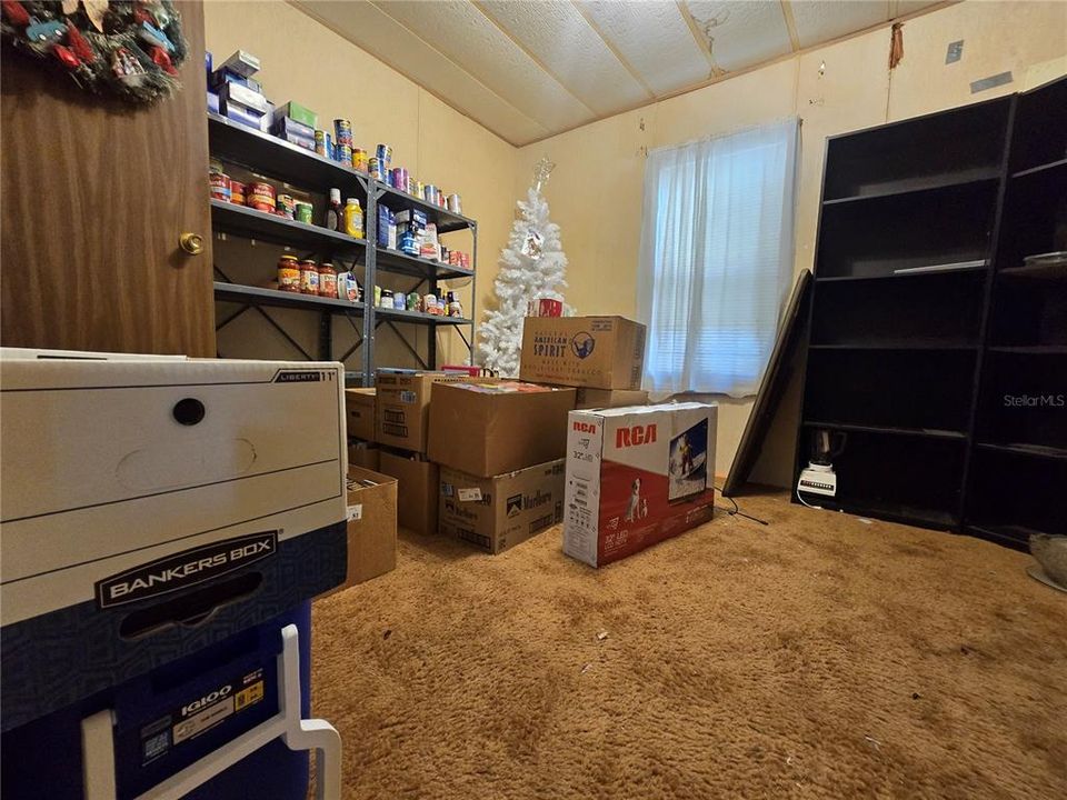 На продажу: $175,000 (3 спален, 2 ванн, 1512 Квадратных фут)