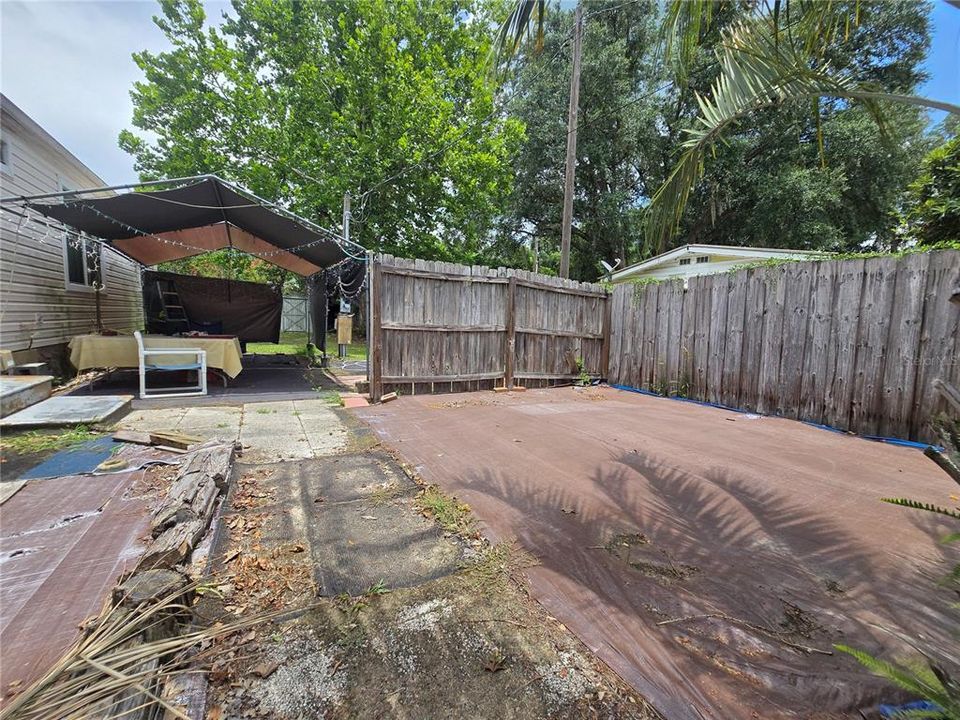 На продажу: $175,000 (3 спален, 2 ванн, 1512 Квадратных фут)
