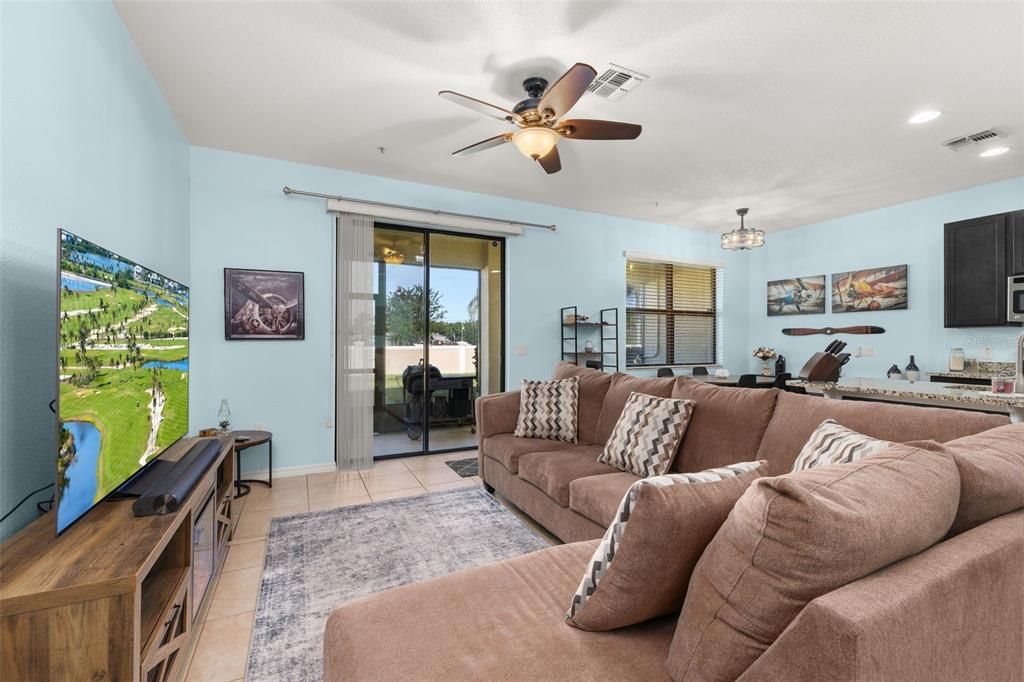 For Sale: $290,000 (3 beds, 2 baths, 1674 Square Feet)