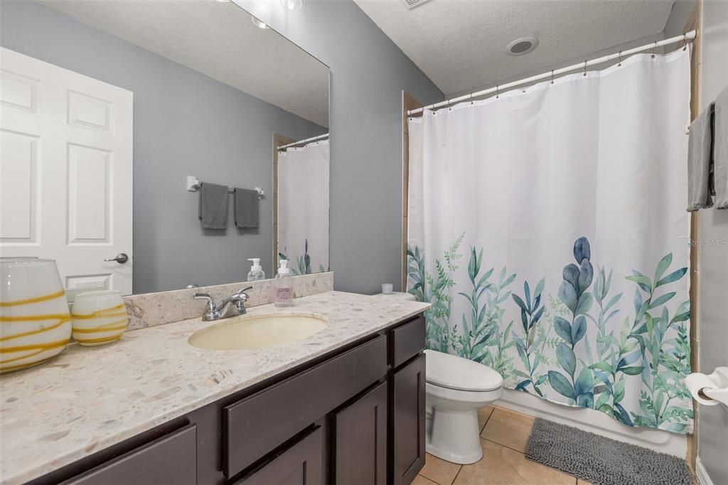 For Sale: $290,000 (3 beds, 2 baths, 1674 Square Feet)