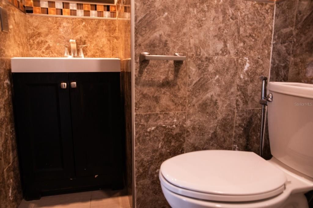 В аренду: $3,990 (6 спален, 4 ванн, 4118 Квадратных фут)