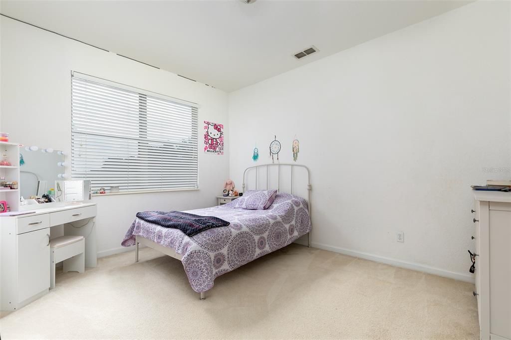 En Venta: $379,000 (2 camas, 2 baños, 2074 Pies cuadrados)