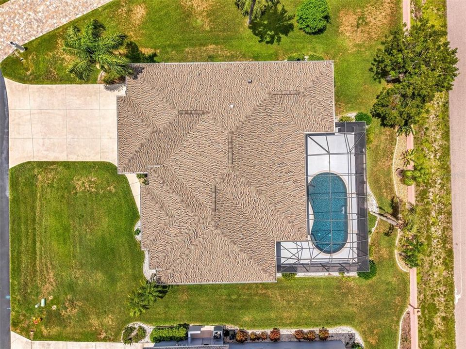 En Venta: $449,900 (3 camas, 2 baños, 2165 Pies cuadrados)