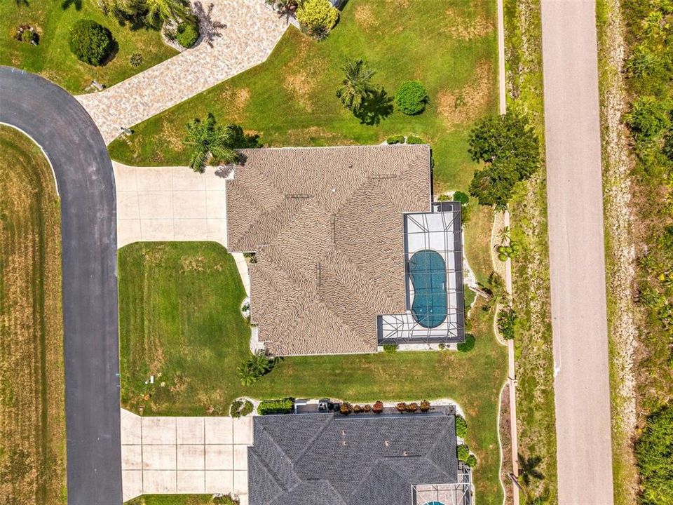 En Venta: $449,900 (3 camas, 2 baños, 2165 Pies cuadrados)