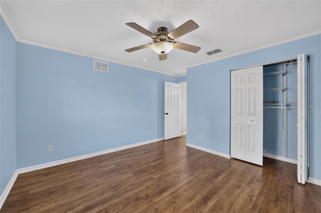 For Rent: $2,500 (3 beds, 2 baths, 1739 Square Feet)