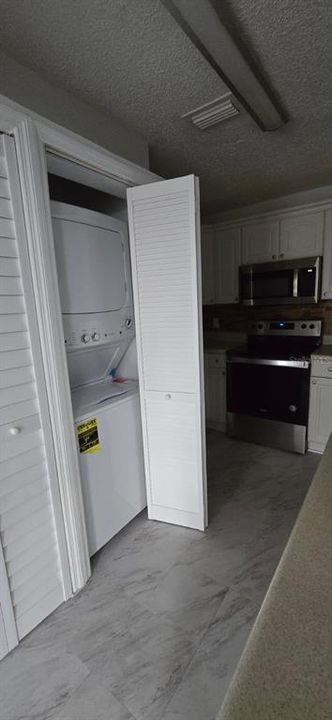 В аренду: $1,600 (3 спален, 2 ванн, 1220 Квадратных фут)