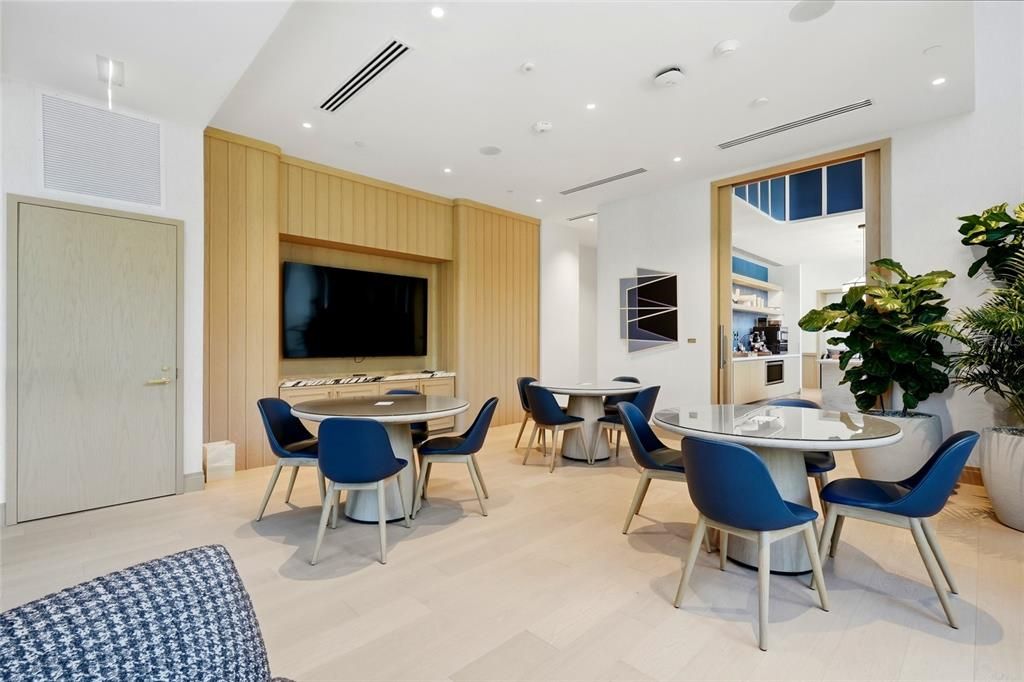 En Venta: $2,120,000 (2 camas, 2 baños, 2305 Pies cuadrados)