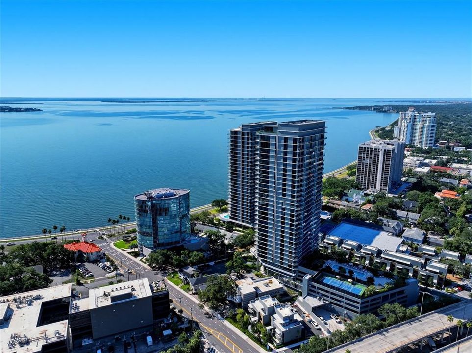 En Venta: $2,120,000 (2 camas, 2 baños, 2305 Pies cuadrados)