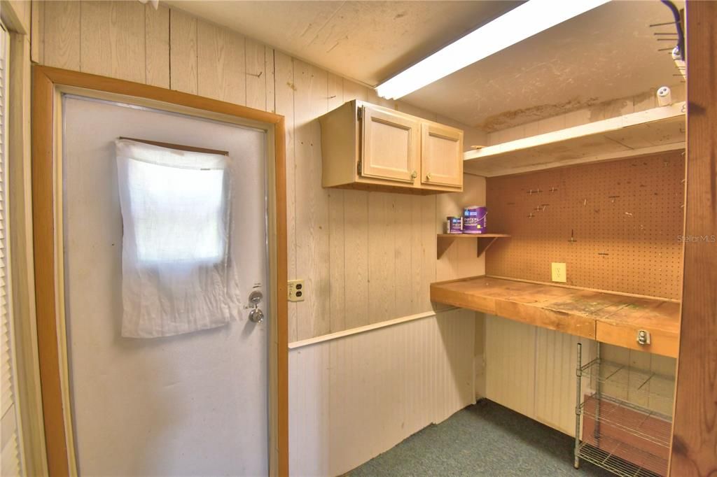 For Sale: $139,900 (2 beds, 2 baths, 1200 Square Feet)
